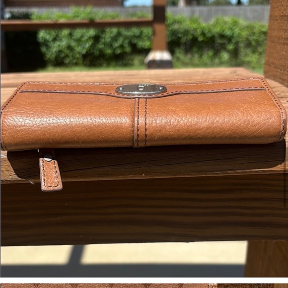 EUC! Vintage Fossil Brown Leather Long Key hole Wallet - Picture 9 of 9
